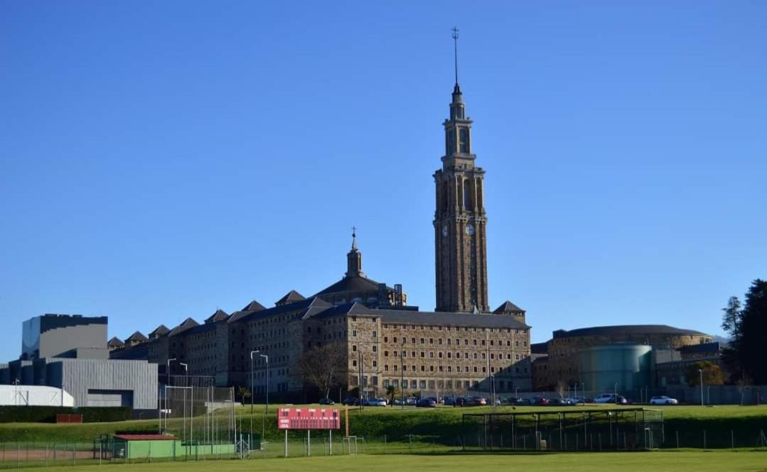 Albor II Hotell Gijón Exteriör bild